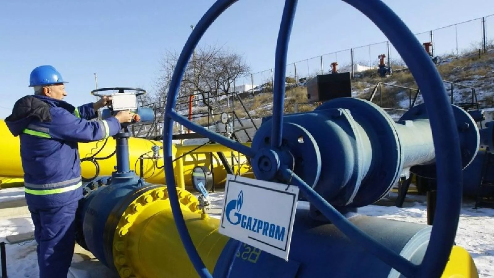 Унгария отложи огромни плащания към "Газпром", какво се случва с икономиката ѝ 