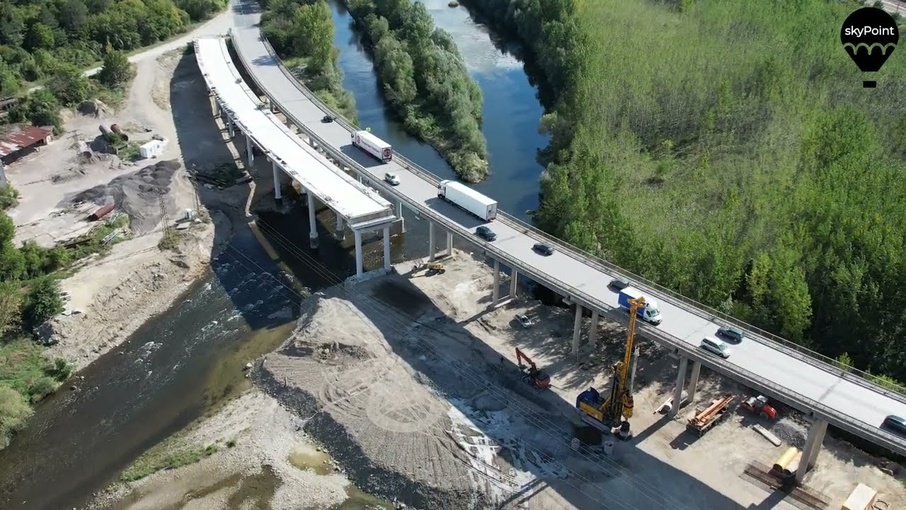Пуснаха ВИДЕО от дрон от изграждането на новия път Ботевград - Мездра