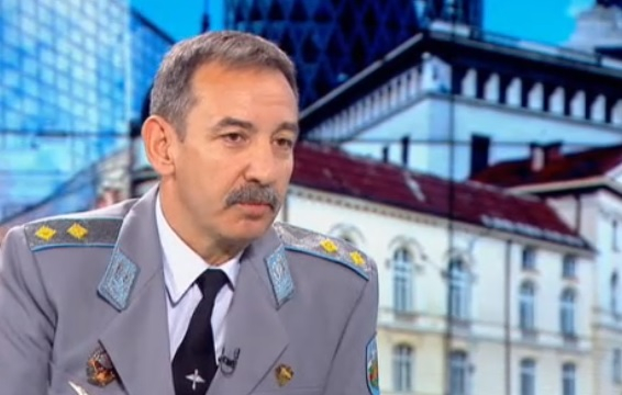 Командирът на Българските военновъздушни сили каза какво се случва във ВВС