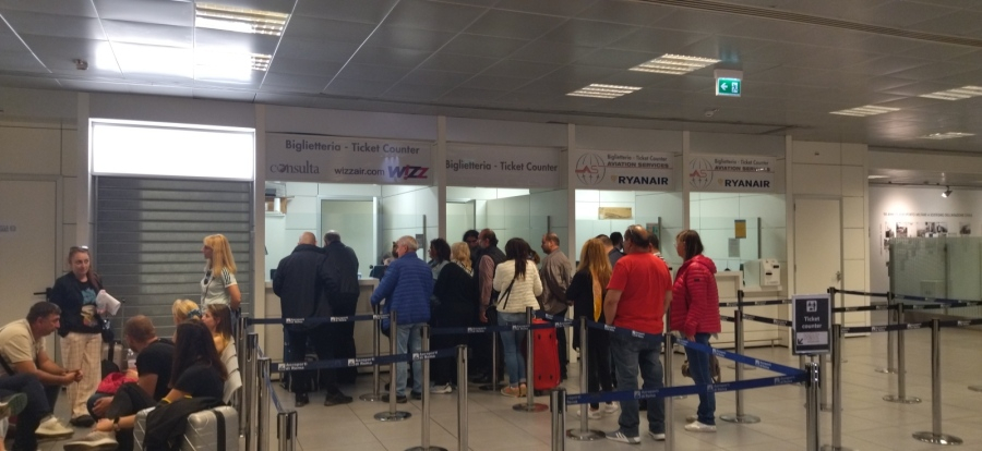Кошмарна ситуация с българи на летище в Рим 