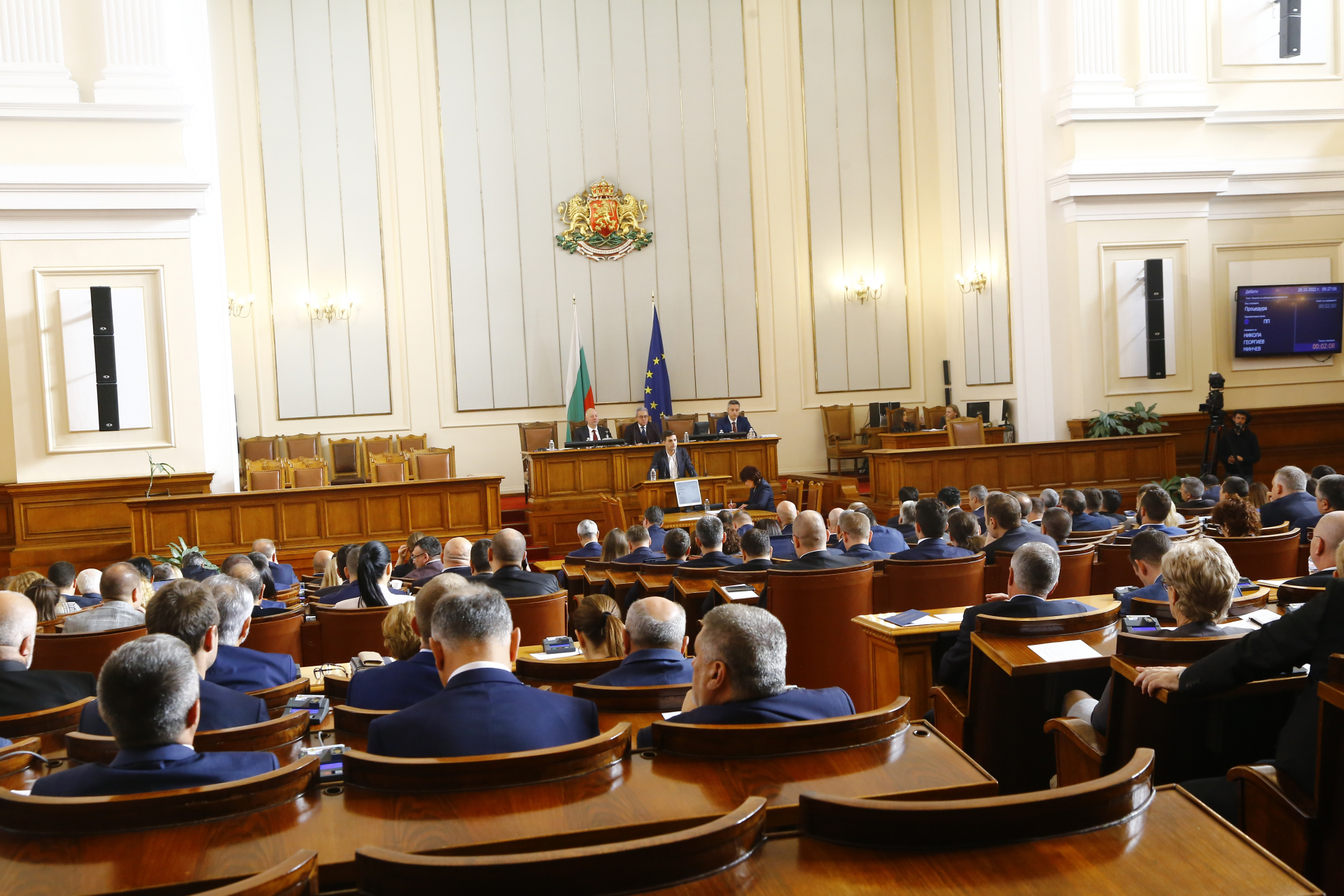 Волгин: С голямо умиление слушах сълзливите речи на евроатлантиците в парламента