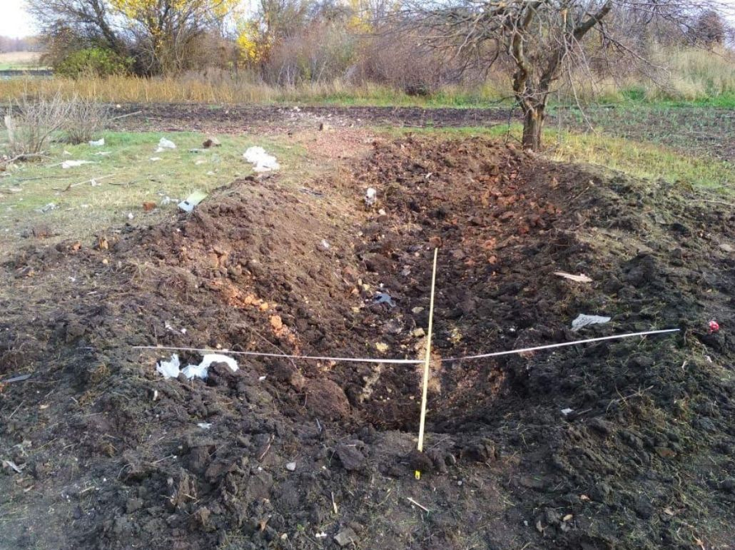 Украинец взриви бременната си съпруга и дъщеричката си с ракета С-300 СНИМКИ