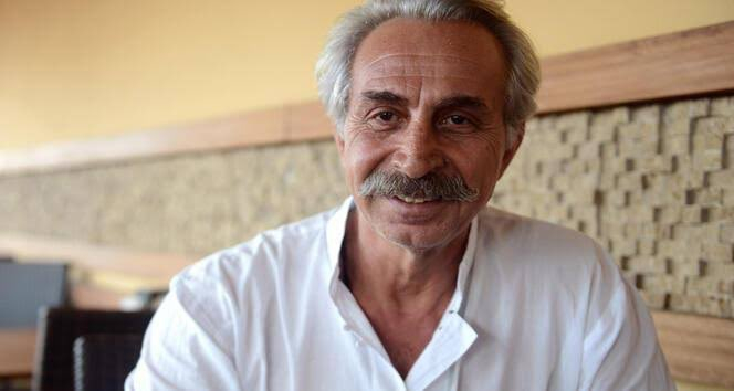 Цяла нощ лекари се бориха за живота на известен турски актьор, но той издъхна!