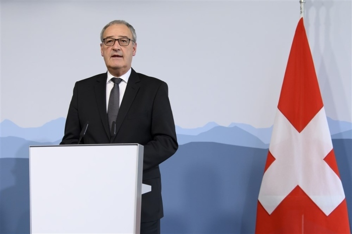 Швейцария забрани на Германия да изпраща швейцарски боеприпаси в Украйна