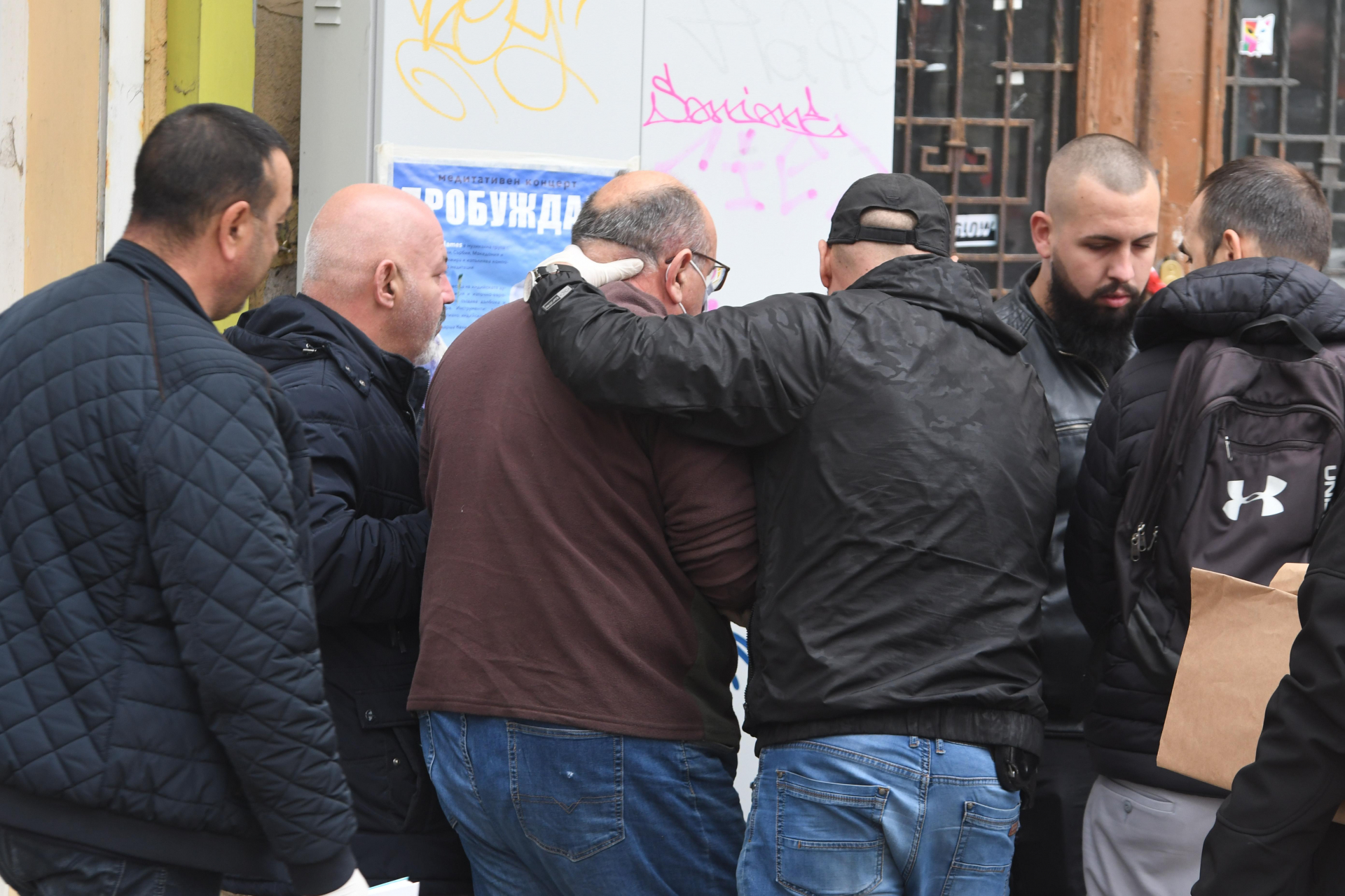 Първи СНИМКИ на задържания за убийството до Женския пазар в София, оказа се, че е...