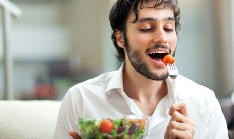 Ендокринолог посочи най-вредните храни за мъжете