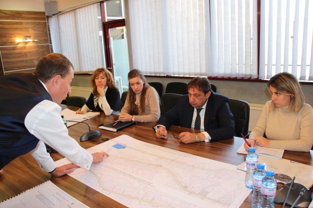 Министър Шишков зарадва столичани, форсират строителството на...