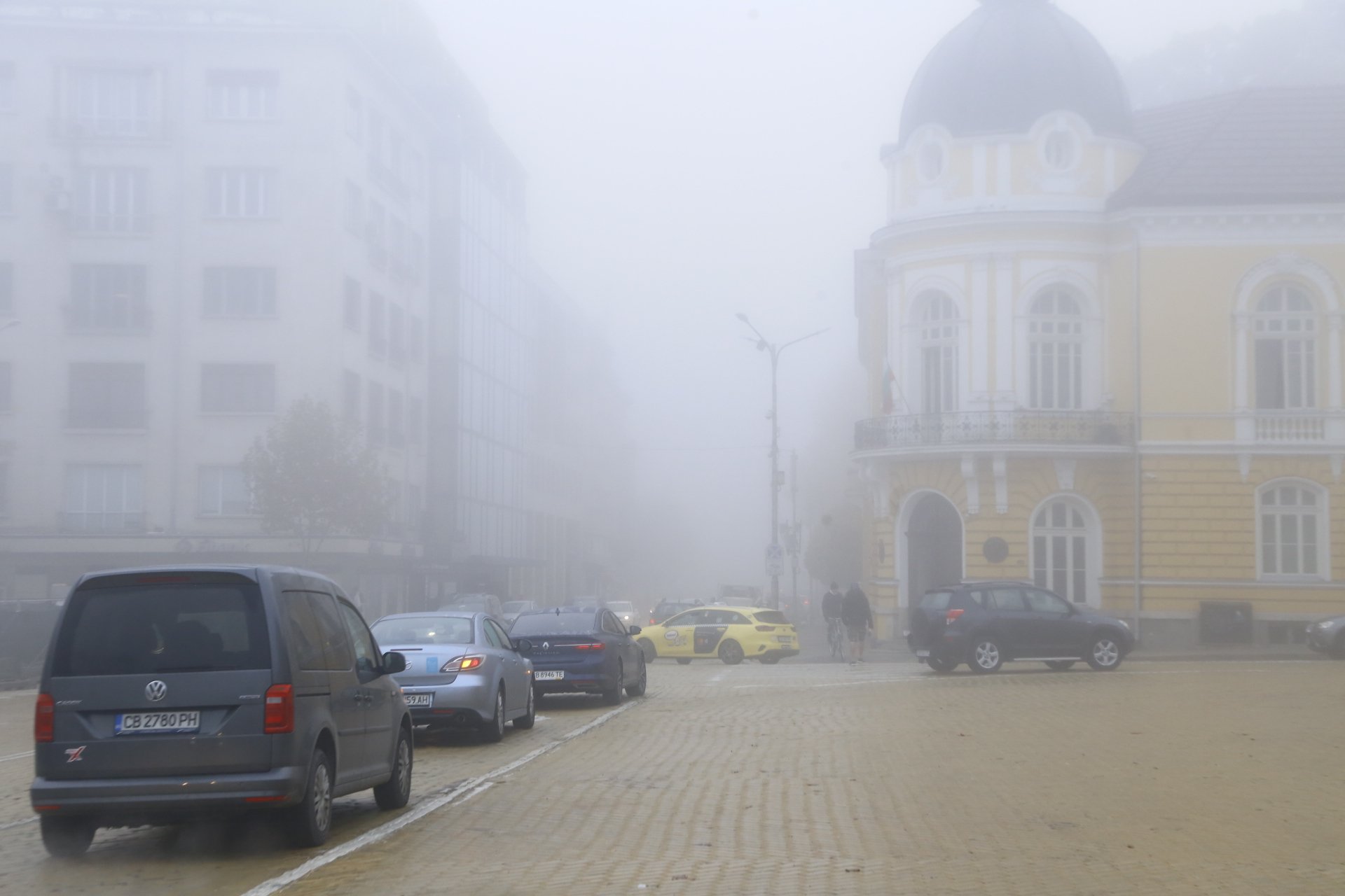 София се скри под бяло було СНИМКИ