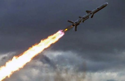 Русия е изстреляла ракета Х-55 със симулирана ядрена бойна глава по Киев СНИМКИ 