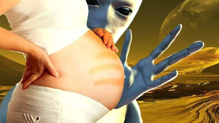 Доклад на Пентагона: Извънземни са имали 5 сексуални контакта с хора, една жена е забременяла
