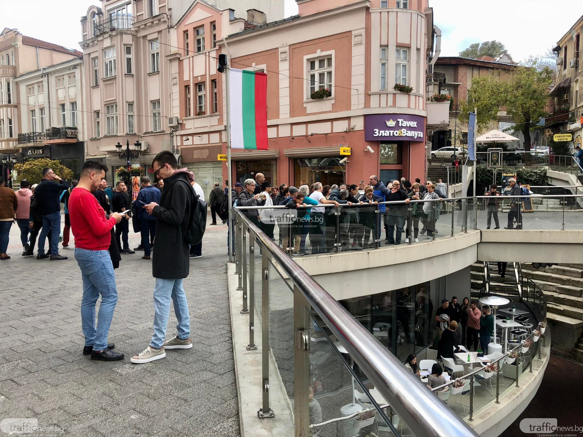 Пловдив днес се пръска по шевовете - ето какво се случва СНИМКИ