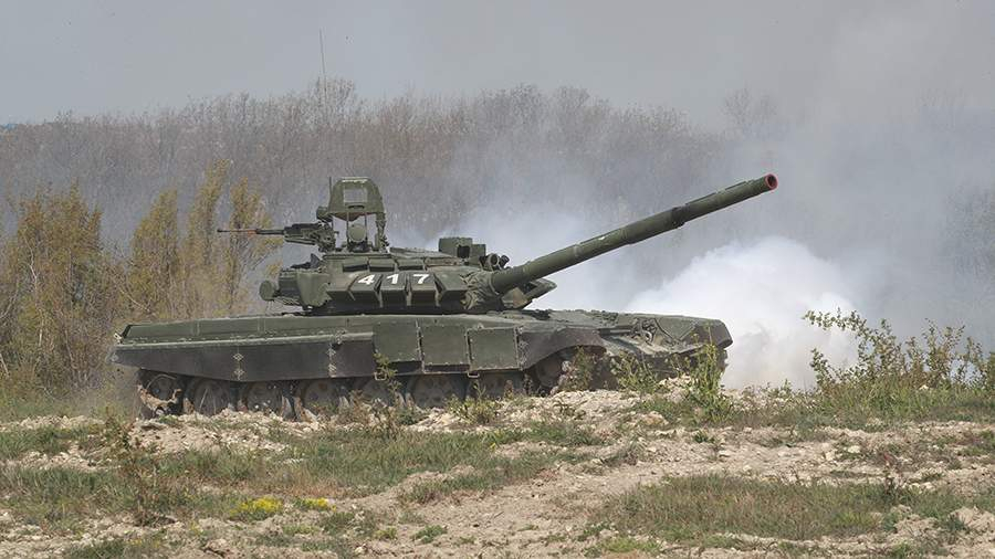 ВИДЕО от войната: Пряко попадение в танк Т-72 заради грешка на екипажа