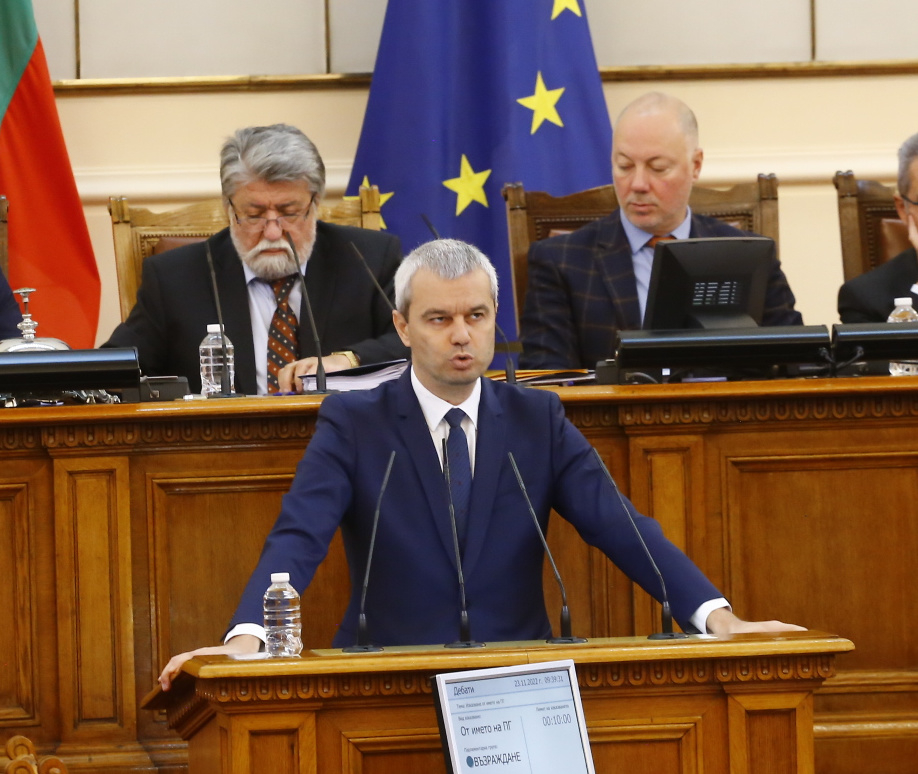 Костадинов разкри как ще действа "Възраждане" при вота за кабинет на ГЕРБ
