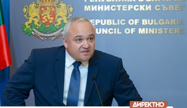 Демерджиев проговори за оставката си заради безчинствата на каналджии и мигранти, търси помощ от...   ВИДЕО