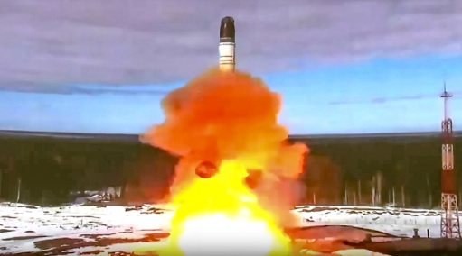Русия пусна серийното производство на стратегическа ракета