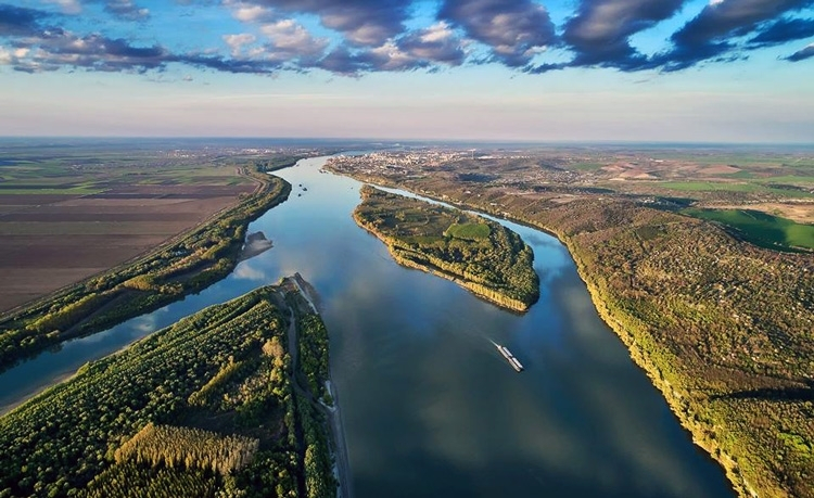 Уникална обява разбуни мрежата: Продава се остров в Дунав 