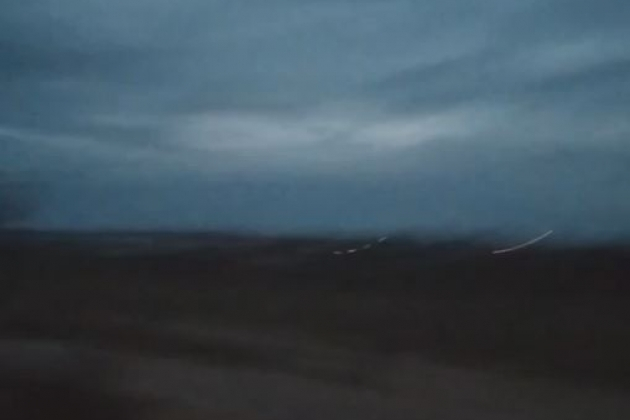 ВИДЕО от войната: Украински войник засне танков снаряд да лети срещу него