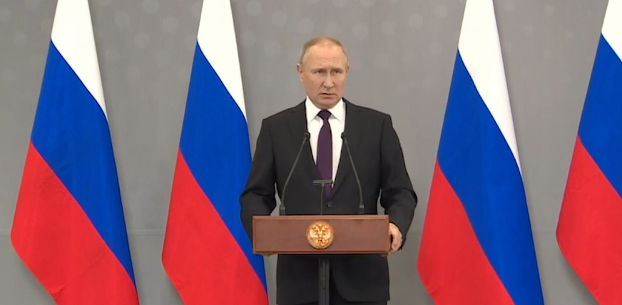 Путин неочаквано: Русия пренасочва своя износ и внос към...