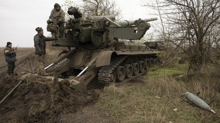 Извънредно от Украйна: Русия се изтегля от някои позиции срещу Херсон