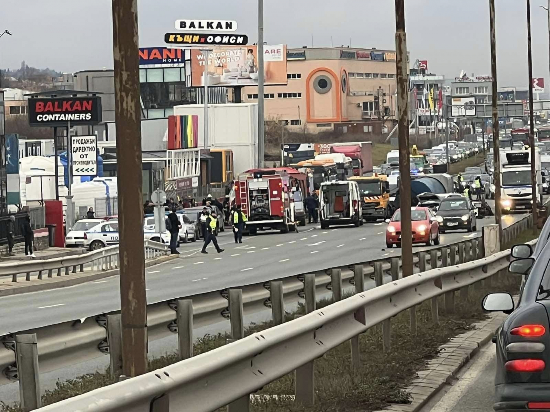 В София е като на война! Невиждан ад на Околовръстното, а в тунела за "Люлин"... ВИДЕО