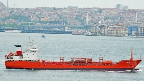 FT: Петролни танкери създадоха задръстване край бреговете на Турция