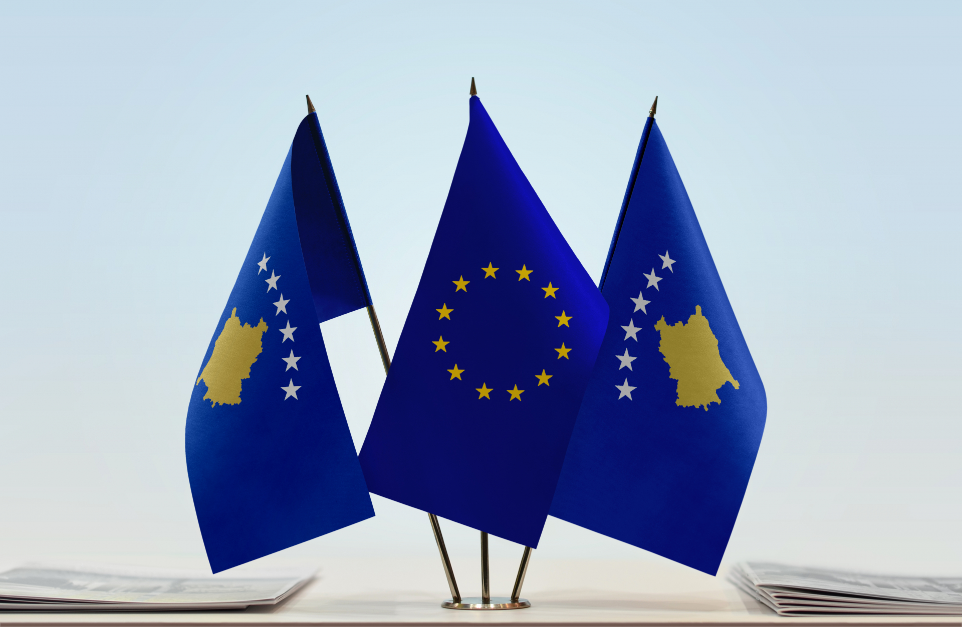 Последна на Балканите: И Косово подаде молба за членство в ЕС 