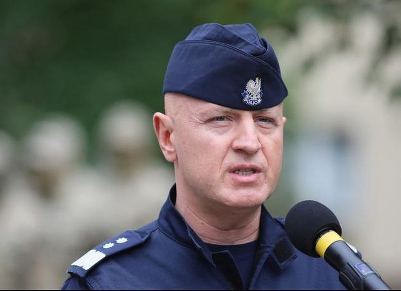 Шефът на полската полиция разказа за подарения от Киев гранатомет, който едва не го уби