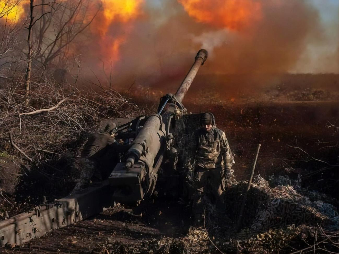 Отново ракетни удари срещу критични обекти в Украйна, в Киев е страшно ВИДЕО