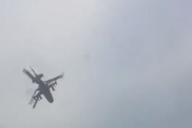 Уникално ВИДЕО от първия бой на украински и руски хеликоптери край Донецк