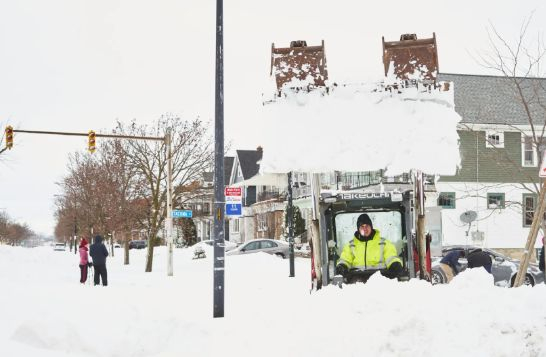 Безпрецедентен ужас в Америка, продължават да броят трупове, а в Ню Йорк... СНИМКИ