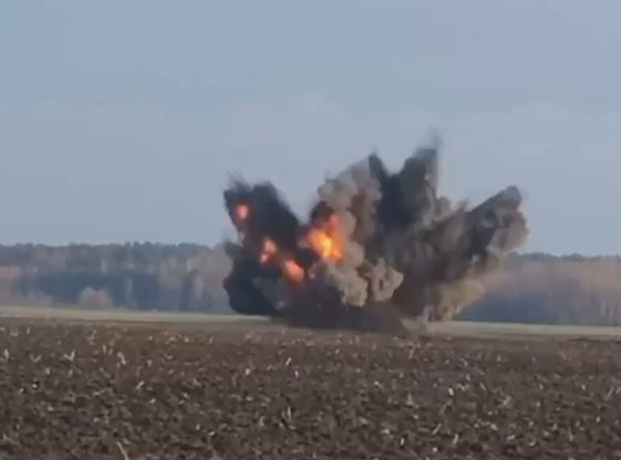 ВИДЕО от войната: Показаха взрива на украинската ракета ЗРК С-300 в Беларус