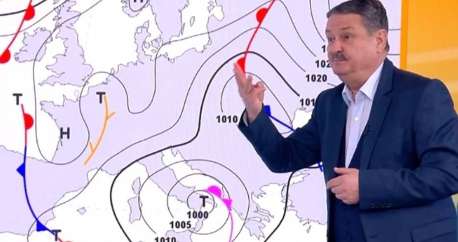 Проф. Рачев: Три Средиземноморски циклона побъркват времето у нас, снегът иде до дни!