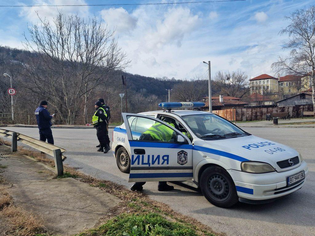 Полицейски шеф с ексклузивни разкрития за спецакцията в Търновско, закопчани са...