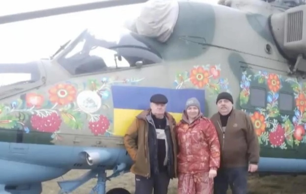 ВИДЕО от войната: Специално оцветен хеликоптер ще атакува руснаците на фронта