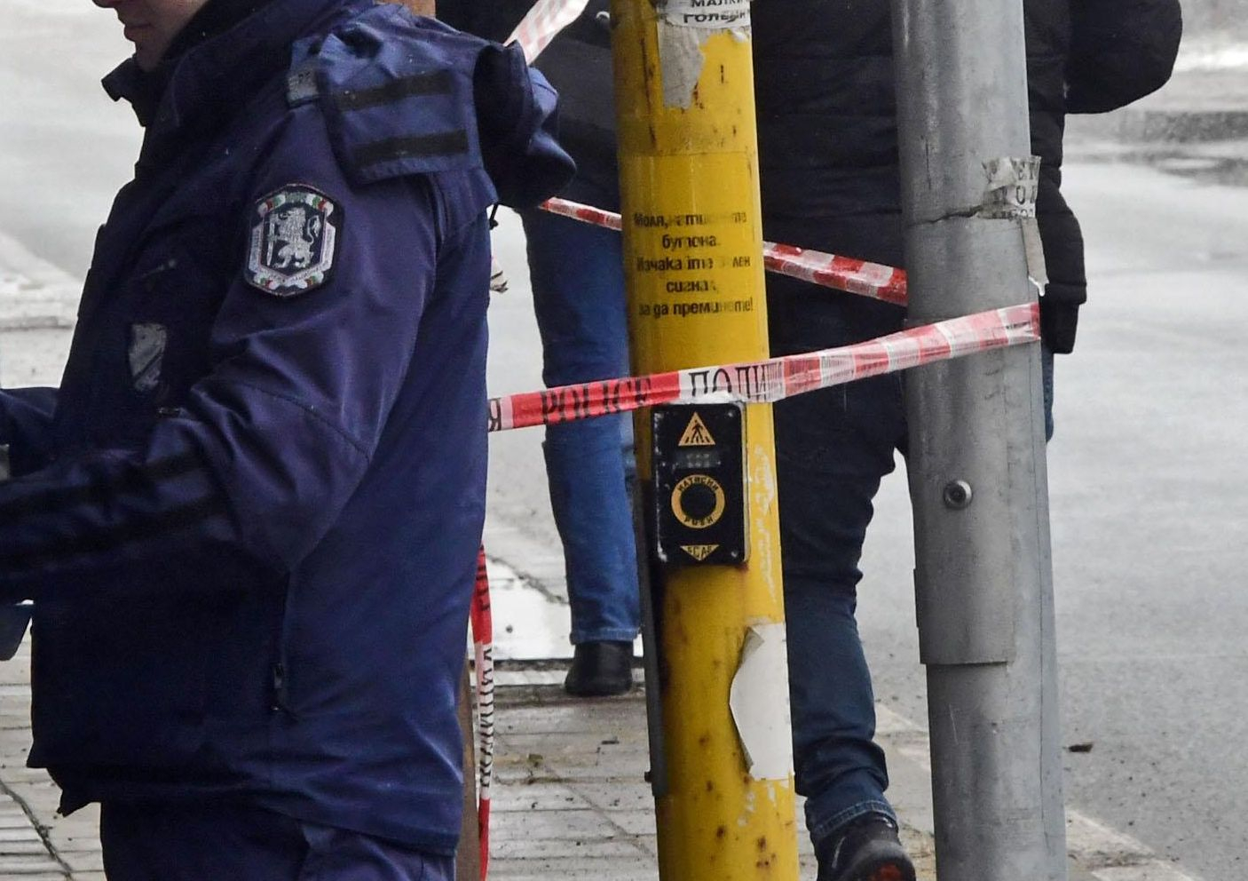 Цяла България е в потрес от изцепката на полицай, арестуван на летище София 