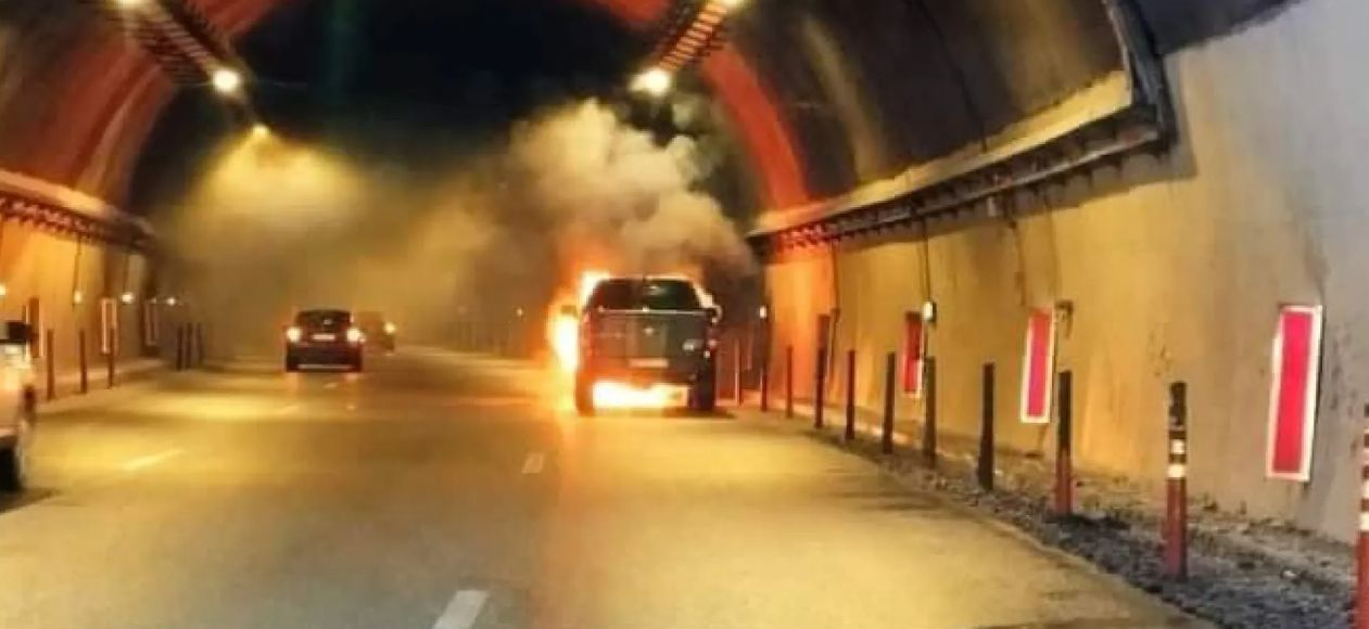 Извънредно опасна ситуация в тунел "Витиня", спряха движението по АМ "Хемус" ВИДЕО