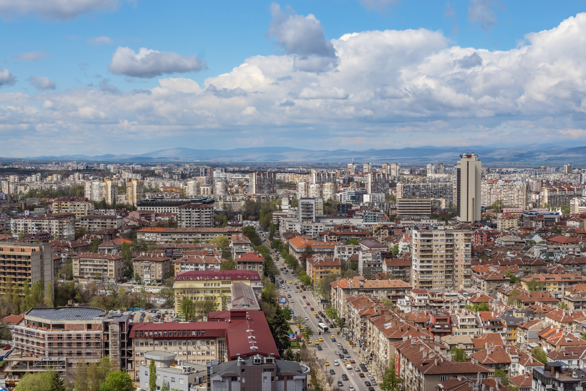 Експерти: В София могат да се построят жилища за още 1 милион души, но има 4 сериозни проблема