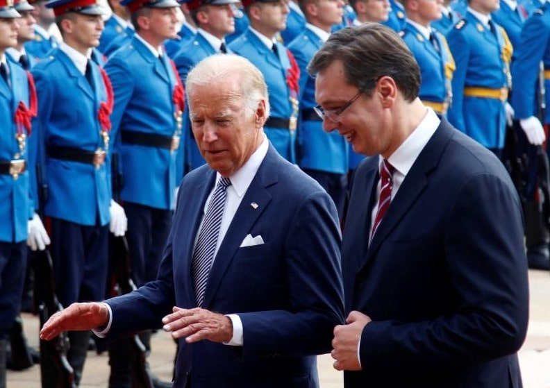 Байдън прикани Вучич заедно да "потърсят сметка на Русия" за Украйна