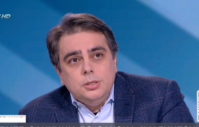Асен Василев пак усуква по bTV за Джемкорп и газовата далавера