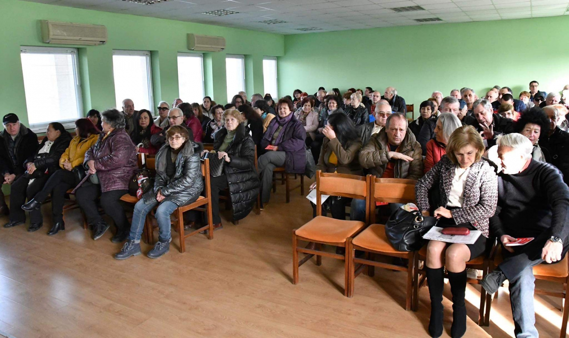 Социалистите от Хасково подкрепиха Корнелия Нинова и провежданата от БСП политика