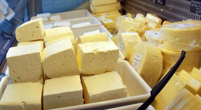 Цените на сиренето и кашкавала падат с 30%, ето къде 