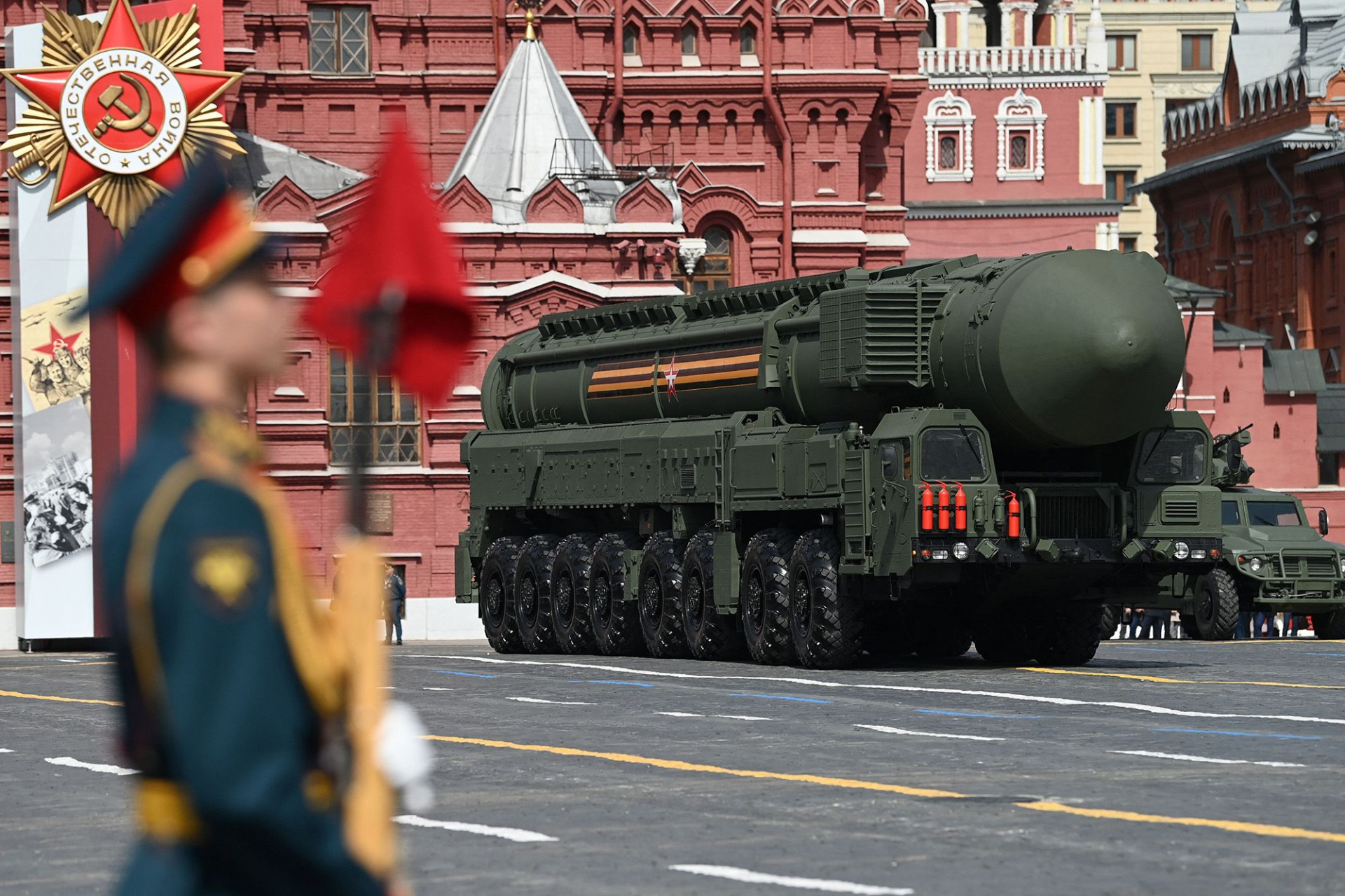 Разкриха колко и какви ядрени оръжия има Русия 