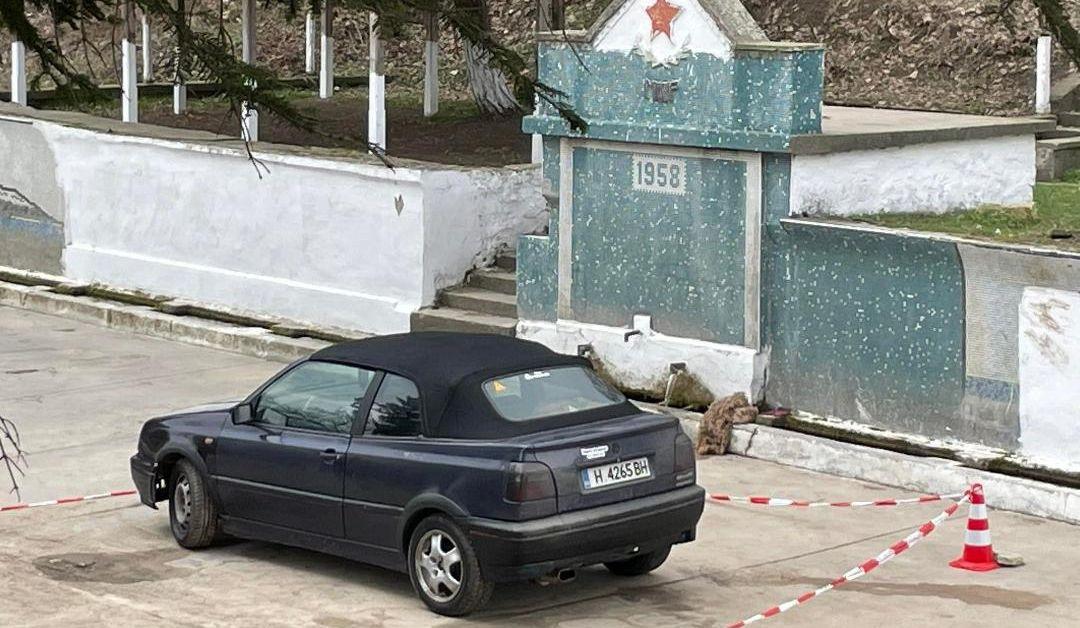 Друмево почерня от мъка - задушените били годеници, момичето рожденичка