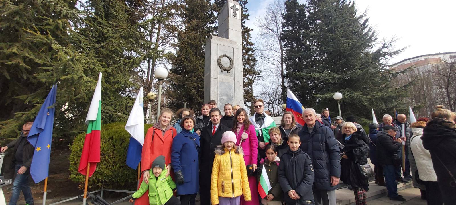 Предизборната кампания на Коалиция "БСП за България" в Бургас беше открита официално днес 