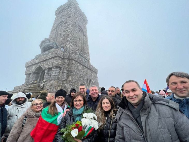 Нинова: Поклон пред героите на Руско-Турската освободителна война
