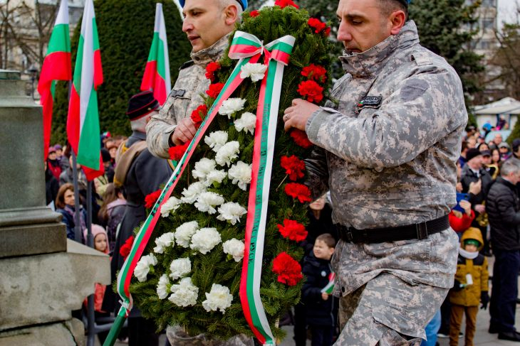 Русе отбеляза тържествено националния празник 