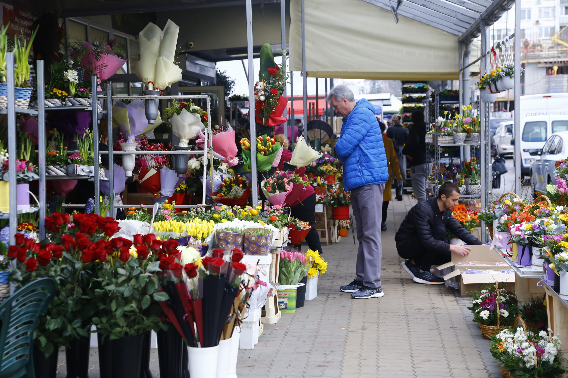 Търговци на цветя шокираха дни преди 8 март