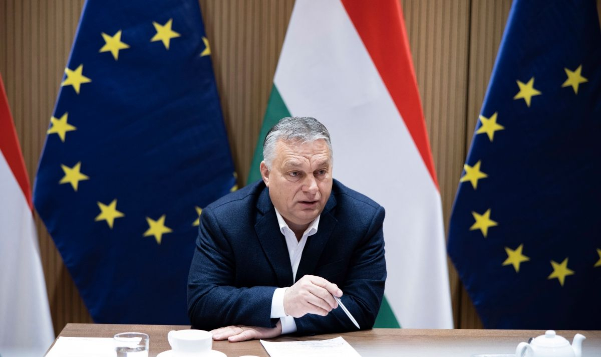 Георги Марков: Орбан изгони Сорос, вместо да руши паметници!