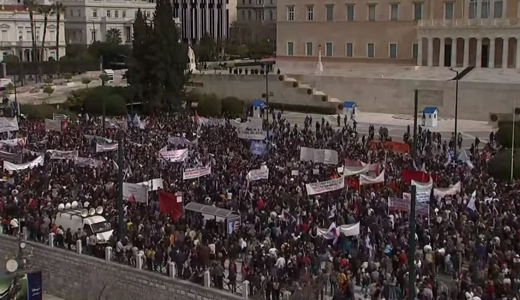 "Няма да простим и няма да забравим" - Гърция се тресе от гняв 