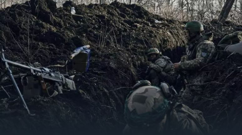 Украински командващ обясни защо Киев иска да удържи Бахмут